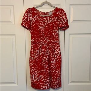 Red and White Sheath Midi Dress with Puff Sleeves